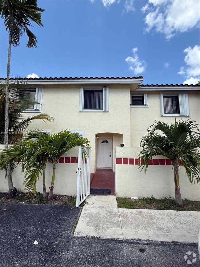 Building Photo - 3208 San Remo Cir
