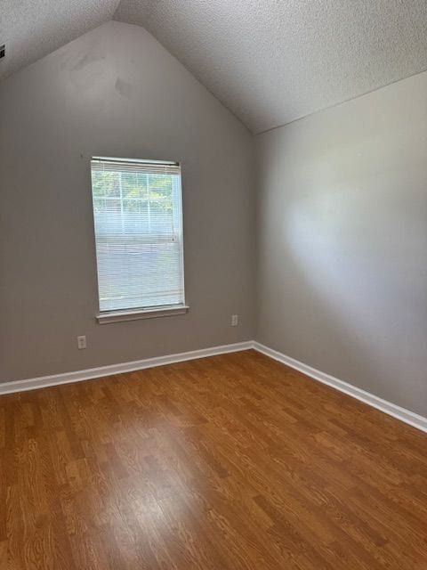 Building Photo - Welcome to this beautiful 3-bedroom, 2-bat...