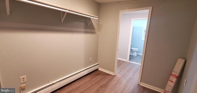 Building Photo - 453 Chesapeake Rd