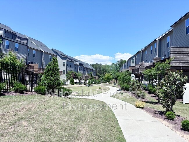 Building Photo - 1111 Kiernan Grove Ln