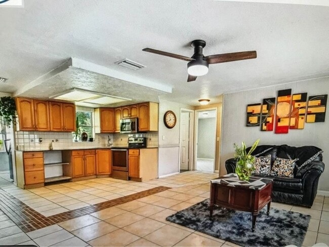 Building Photo - 6635 Covey Ter