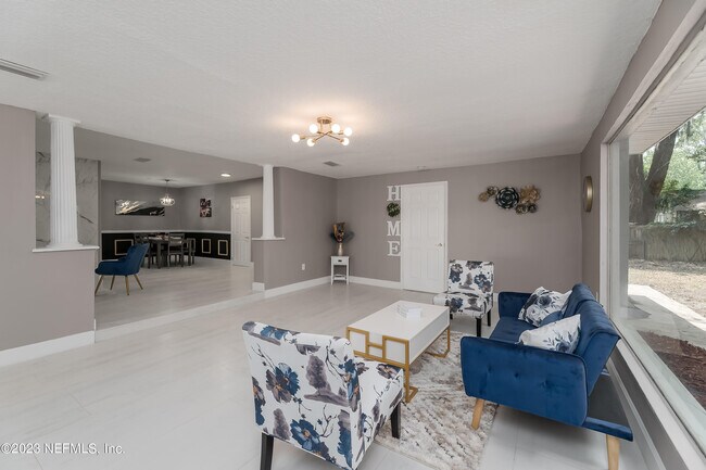 Building Photo - 5262 Tulane Ave