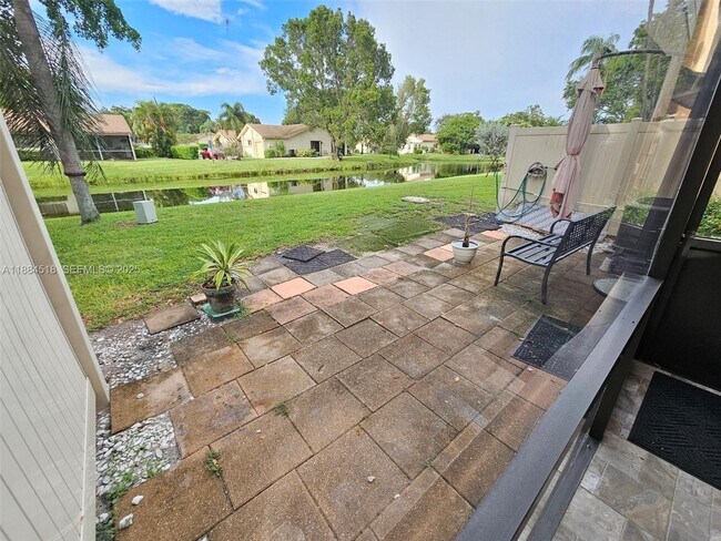 Building Photo - 2225 NW 45th Ave