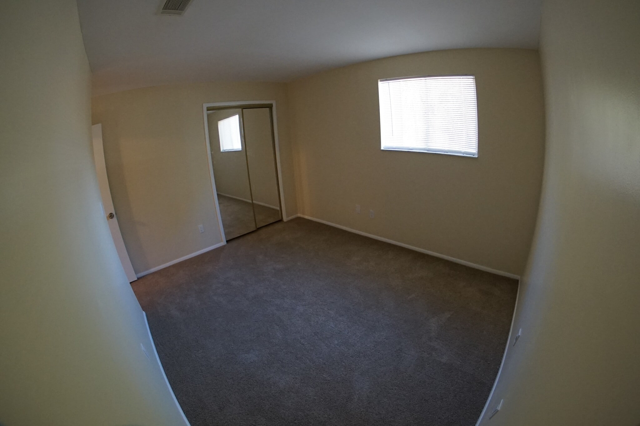 Building Photo - 6251 Sandcrest Cir