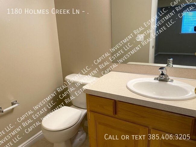 Building Photo - 1180 Holmes Creek Ln