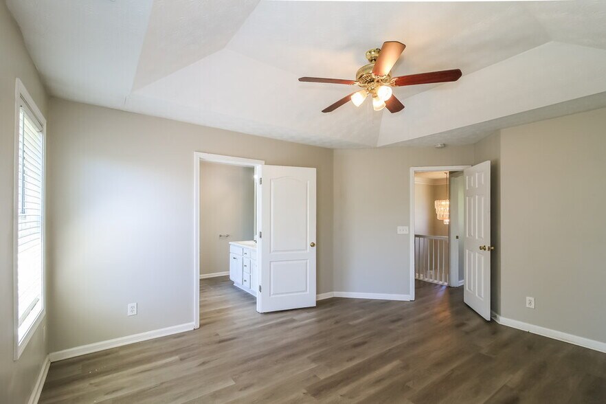 Building Photo - 2141 Silva Ct