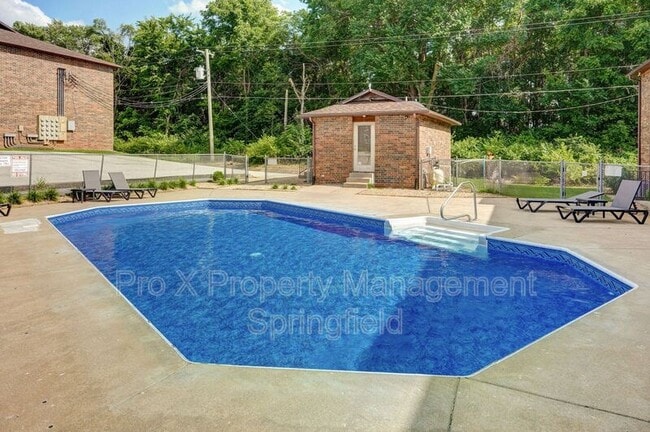 Building Photo - 3111 W Greenwood St