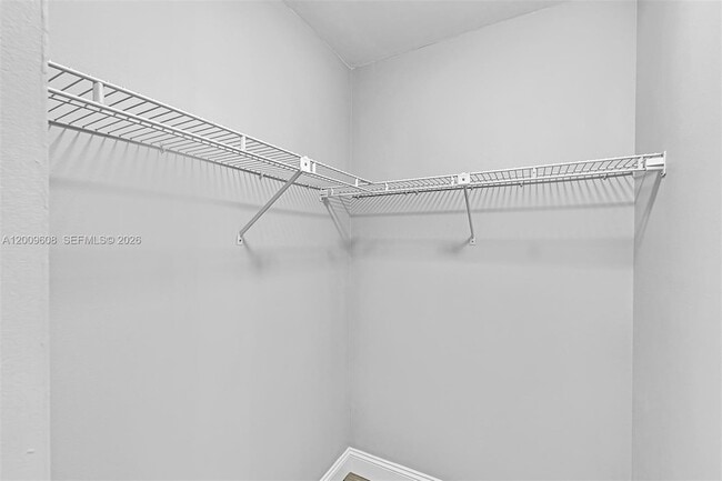 Building Photo - 1439 Springside Dr