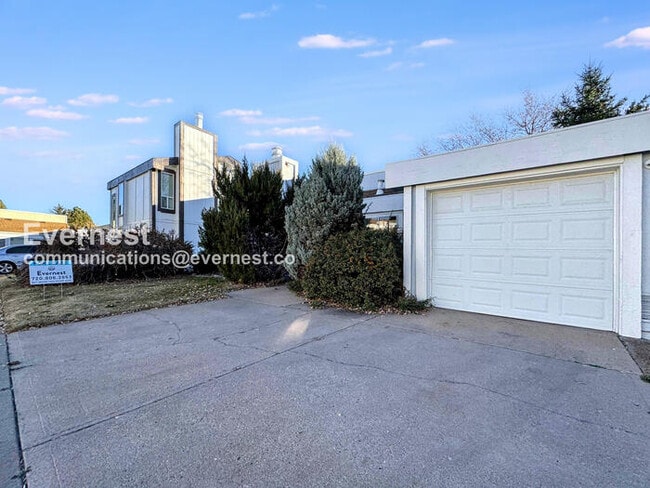 Building Photo - 16365 E Rice Pl