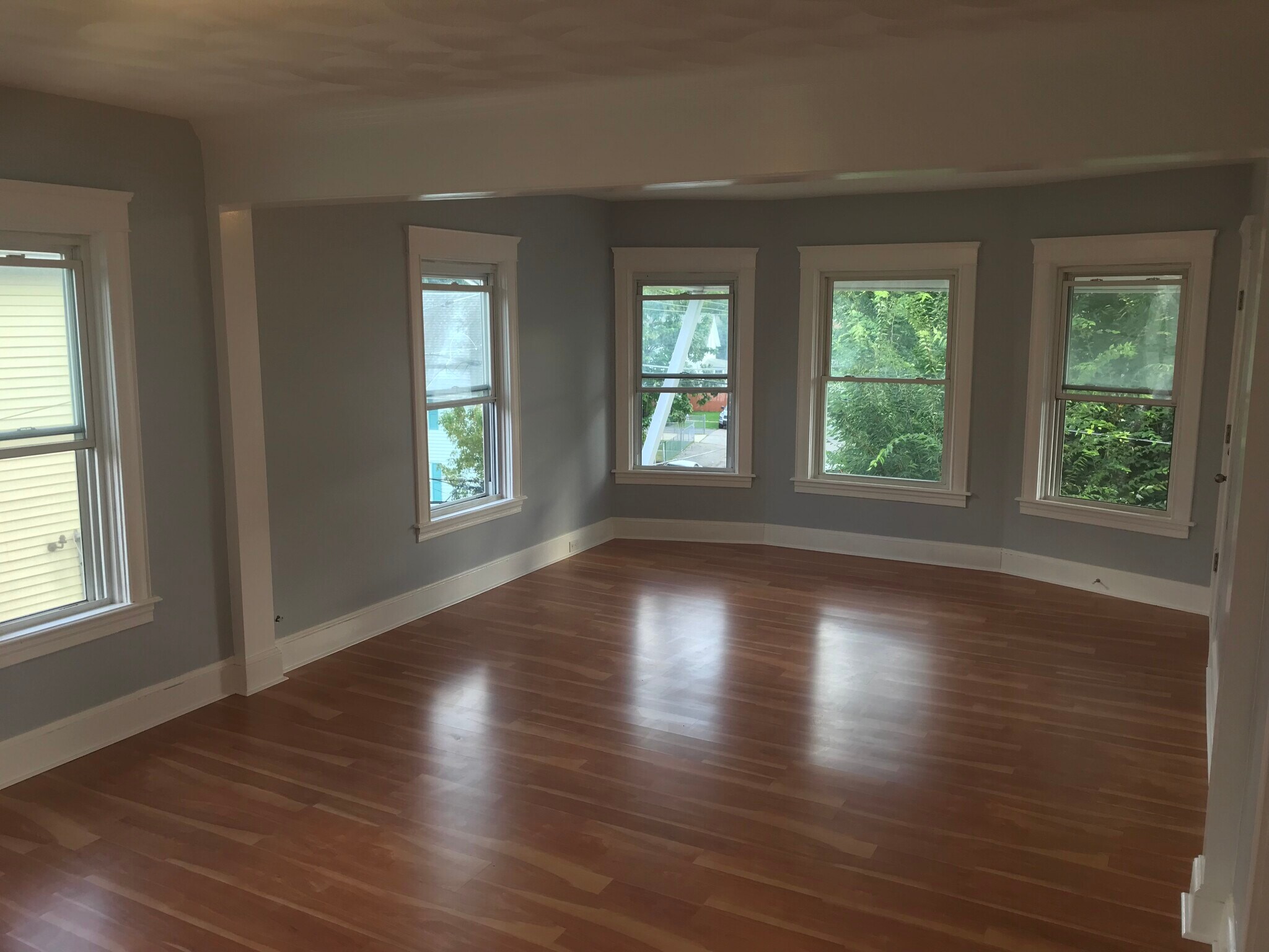 Building Photo - 107 Reservoir Ave