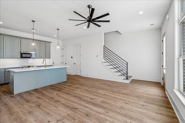 Building Photo - 5486 End Village E Lot 19