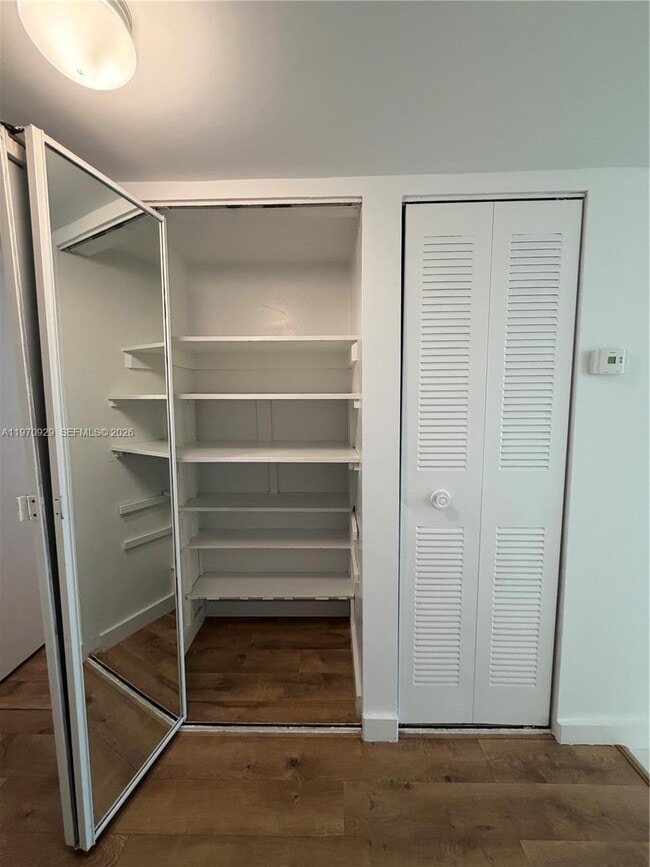 Building Photo - 7900 Tatum Waterway Dr