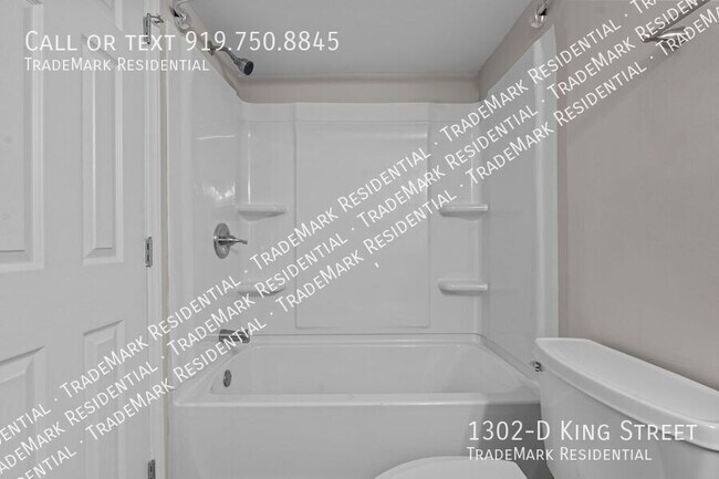 Building Photo - 1302 King St