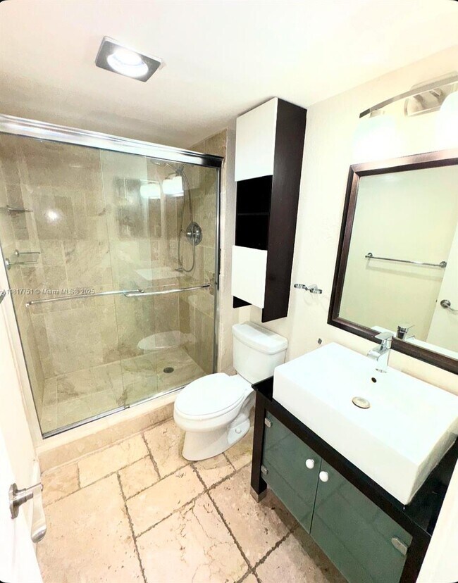 Building Photo - 20505 E Country Club Dr