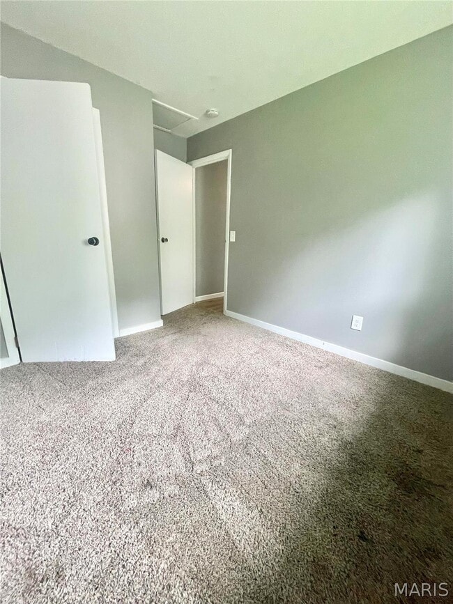 Building Photo - 805 Juniper Dr