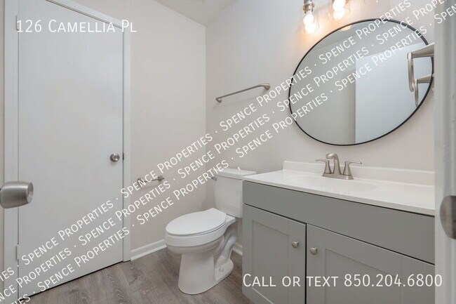 Building Photo - 126 Camellia Pl