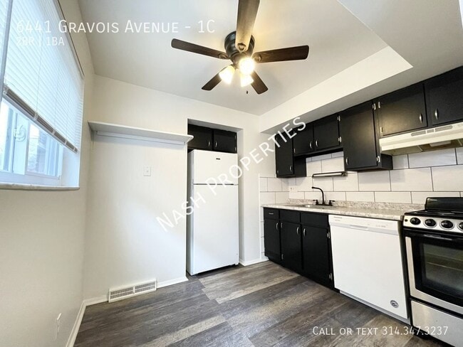 Building Photo - 6441 Gravois Ave