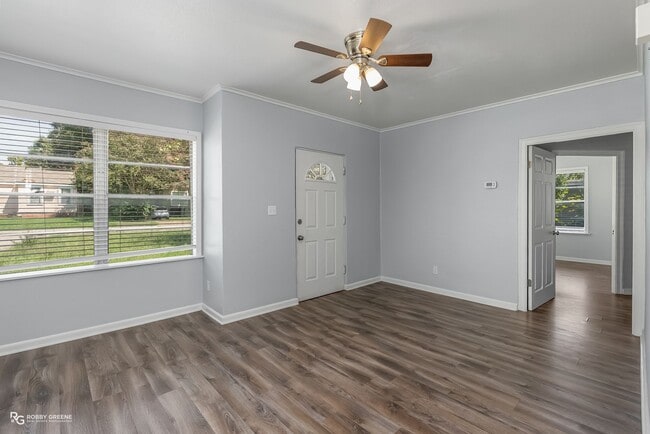 Building Photo - remodeled home