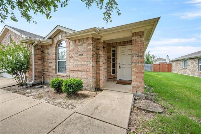 Building Photo - 3110 Eastwood Dr