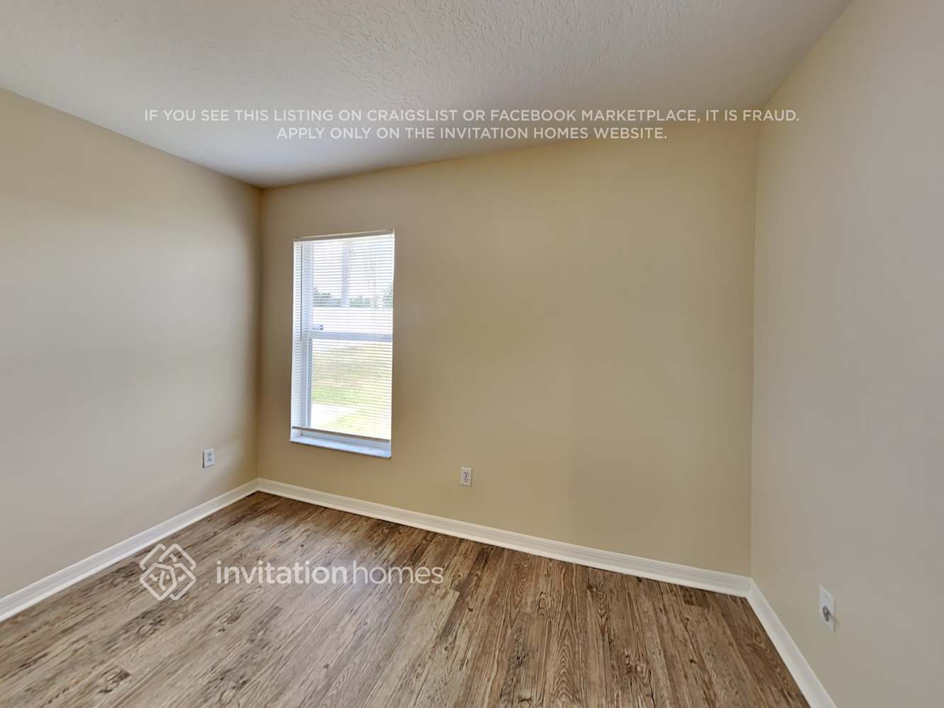 Building Photo - 5223 Sunset Canyon Dr
