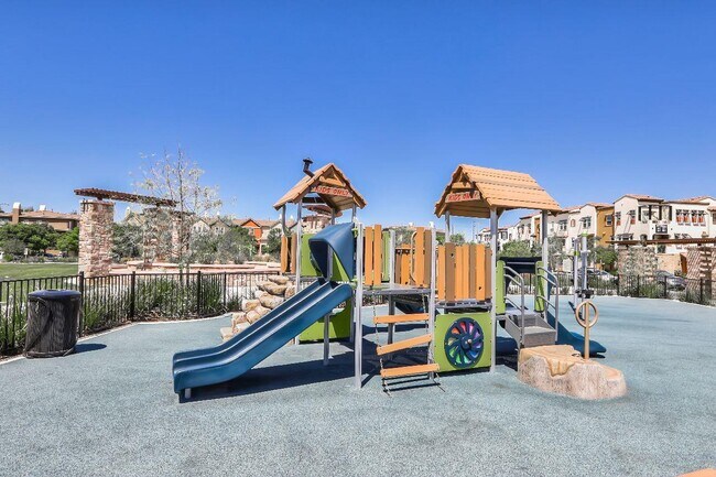 Building Photo - 267 Montalcino Cir