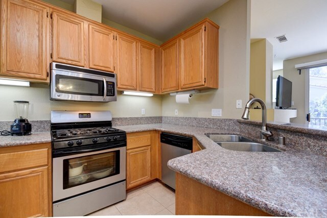 Building Photo - 1505 Ismail Pl