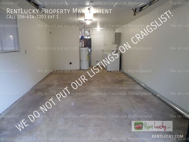 Building Photo - 33029 22nd Pl S