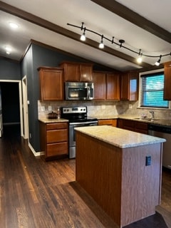 Building Photo - 5610 N Highland Ave