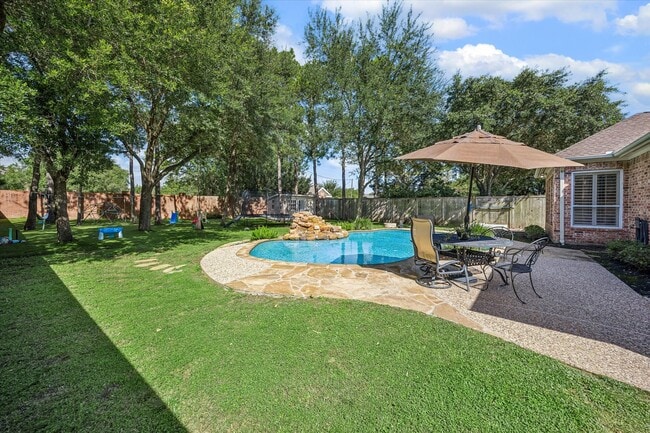 Building Photo - 3047 Bonnebridge Way Blvd