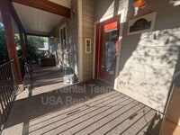 Building Photo - 522 S Fountaine St