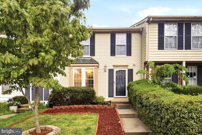 Building Photo - 508 Palmspring Dr