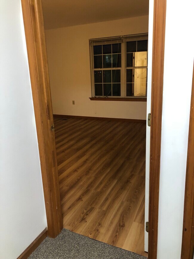 Master bedroom - 2650 Tamlynn Ct