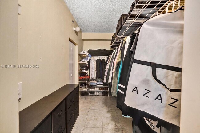 Building Photo - 3155 NE 184th St