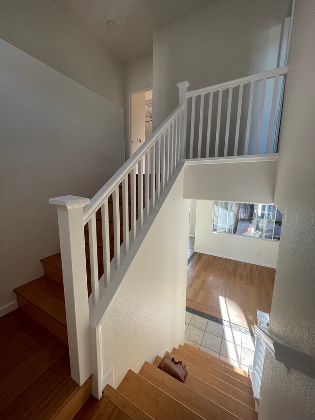 Building Photo - 6471 Kingbird Ln
