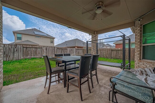 Building Photo - 9815 Corben Creek Ln
