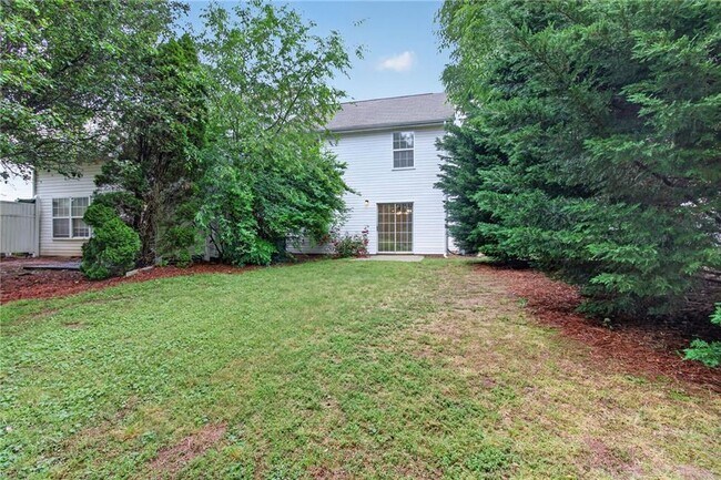 Building Photo - 275 Cottonwood Creek Cir