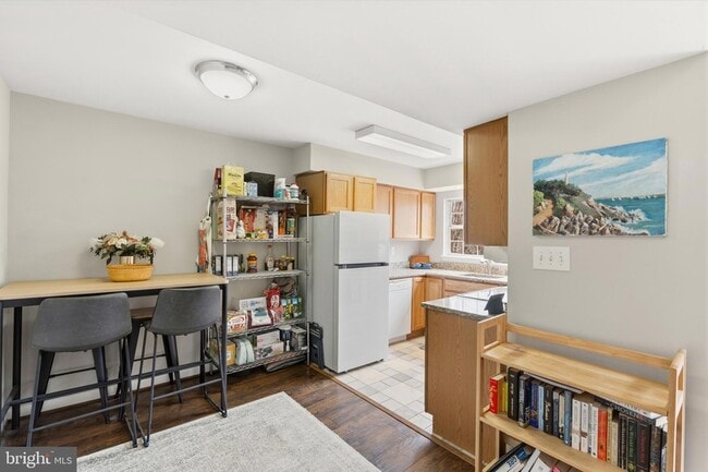 Building Photo - 12219 Stevenson Ct