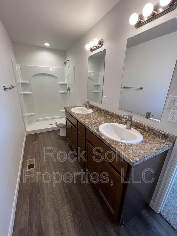 Building Photo - 1512 Danny Pl