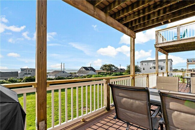 Building Photo - 11 Defelice Rd