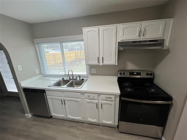 Building Photo - 1310 Whiteoak Dr