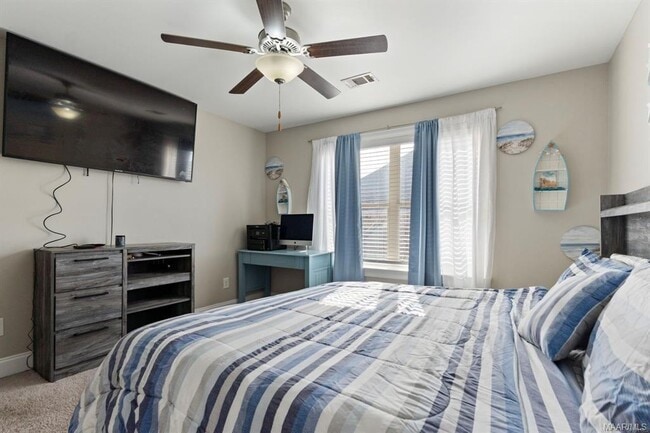 Building Photo - 522 Jeffrey Dr