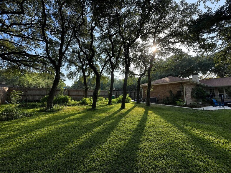 Building Photo - 14802 Canonero