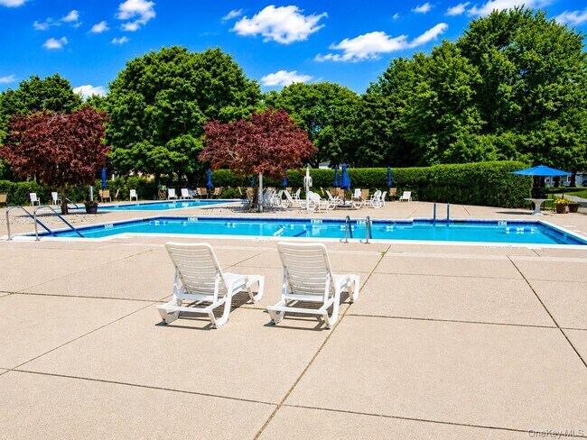 Building Photo - 506 Alden Ct N