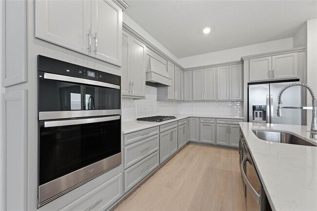 Building Photo - 8369 Fenton St