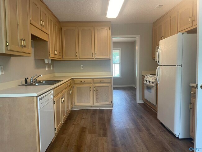 Building Photo - 208 Merganser Blvd