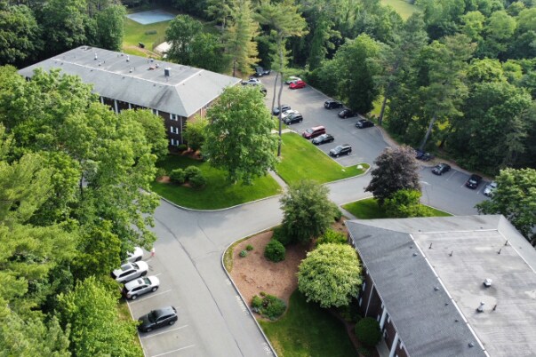 Building Photo - 205 Great Rd