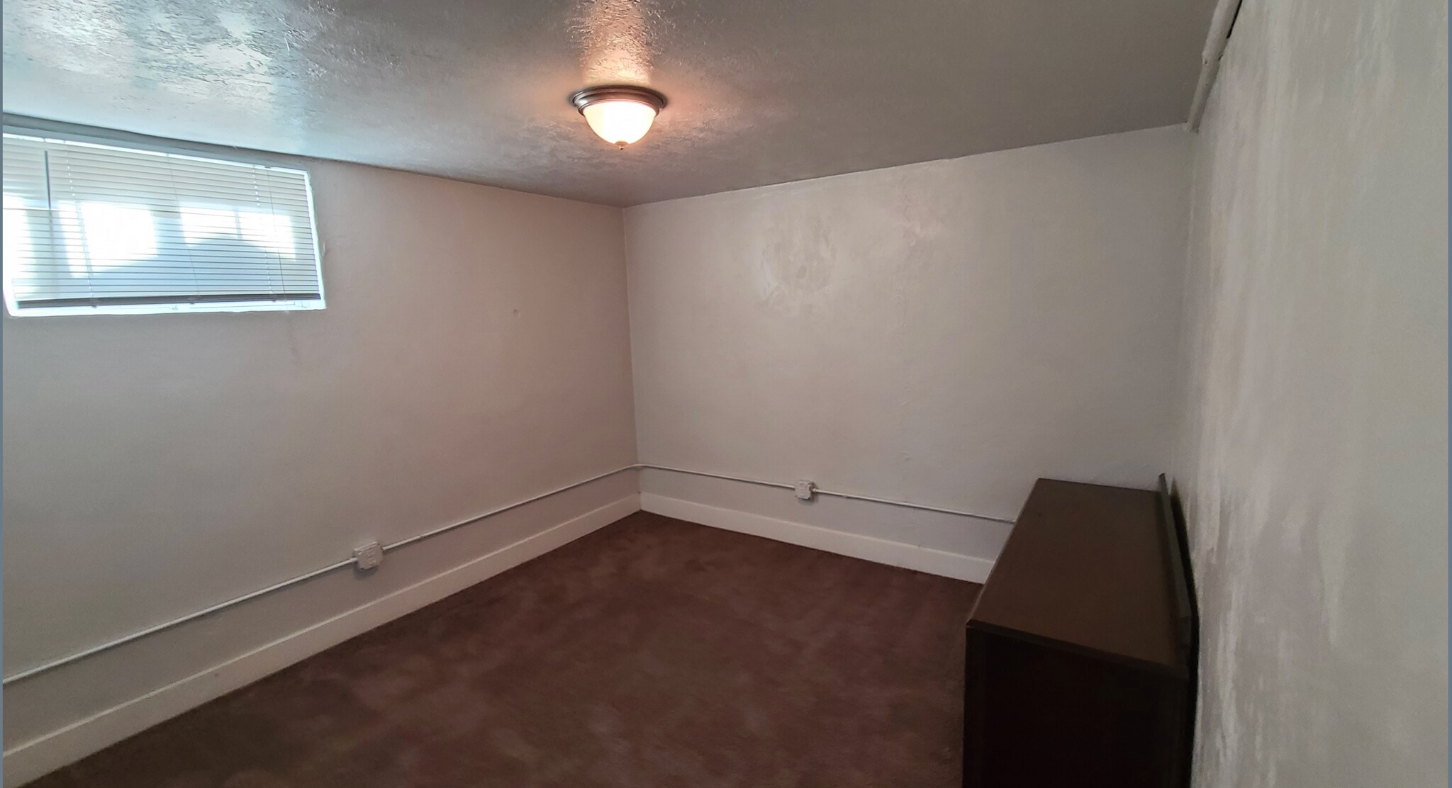 Building Photo - 848 N 600 W