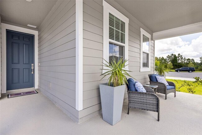 Building Photo - 2205 Broadbrook Dr