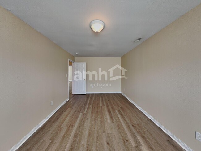 Building Photo - 6385 Matcumbe Way