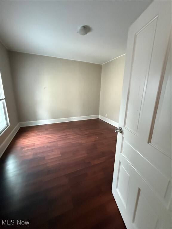 Building Photo - 1337 Maple Ave